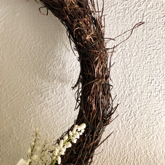 ♦️SOLD♦️Lambs ear wreath with creamy lace bow - Picture 3 of 8